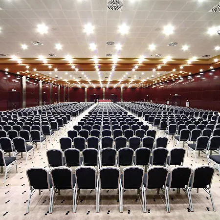 אתר נופש Barcelo